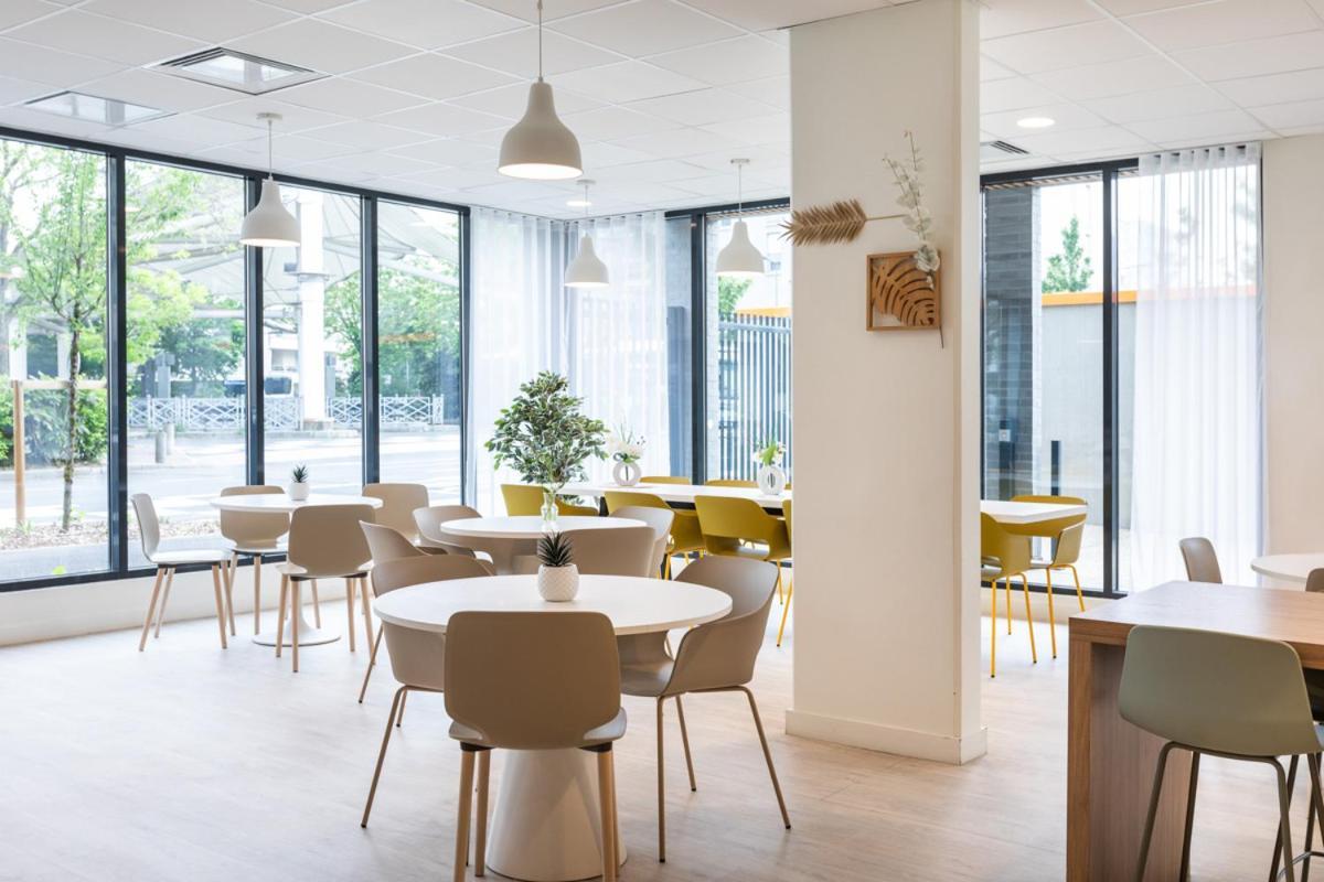 Oh Activ Nimes Aparthotel Exterior photo