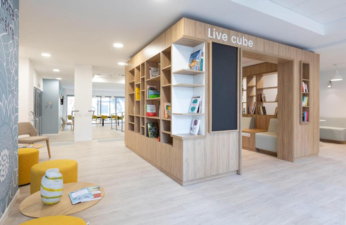 Oh Activ Nimes Aparthotel Exterior photo